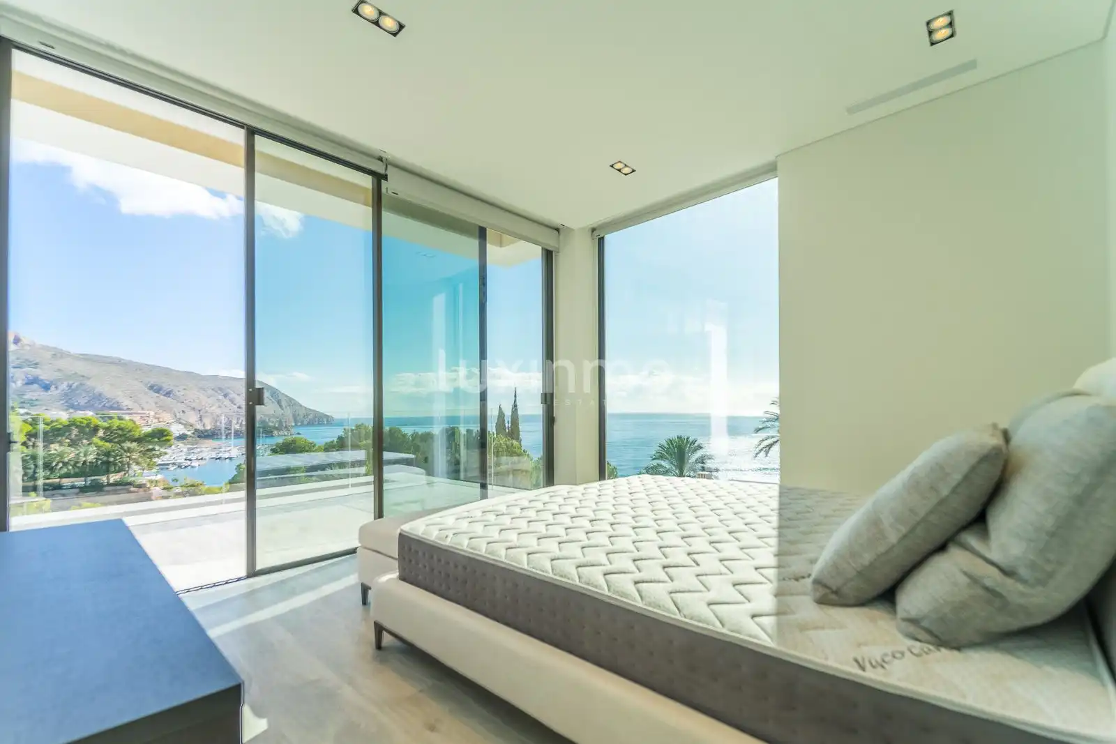 Habitación de Casa o chalet en venta en Altea con Aire acondicionado, Calefacción y Jardín privado