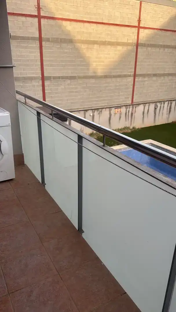 Terrassa de Pis en venda en Alcarràs amb Aire condicionat, Piscina i Balcó