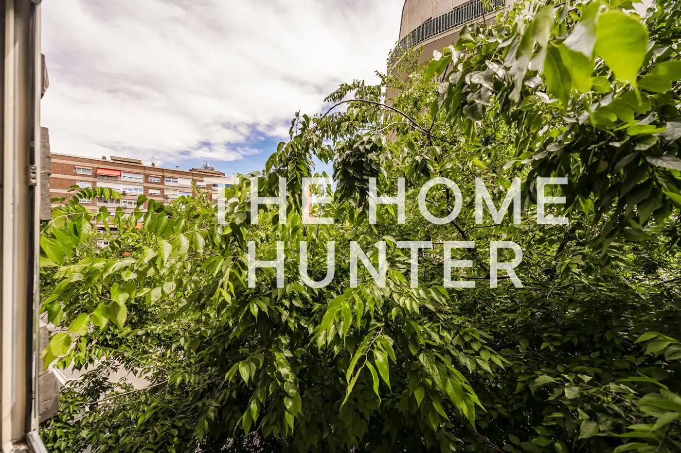 Exterior view of Flat for rent in Madrid  with Heating and Furnished
