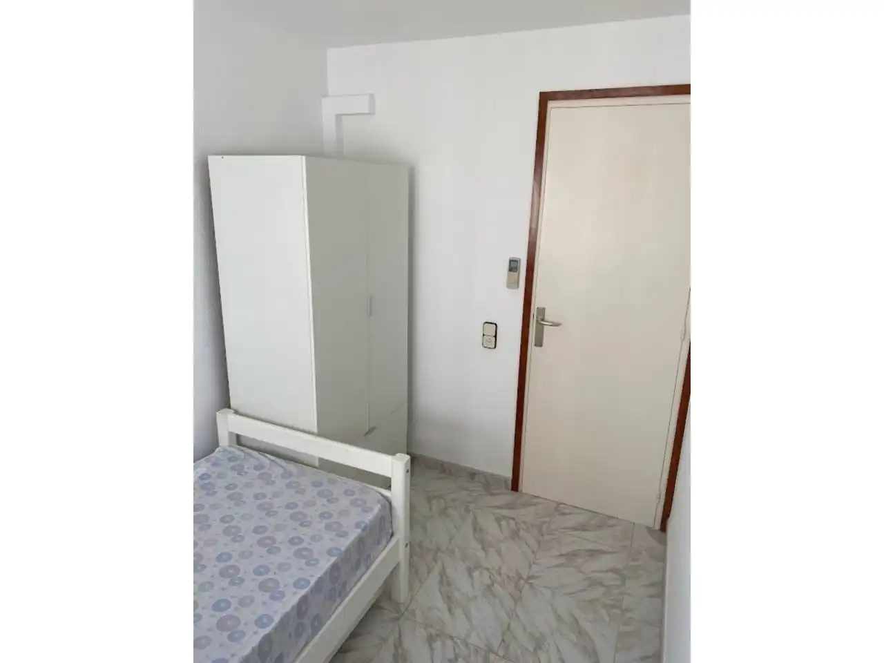 Habitación de Piso de alquiler en Vilanova i la Geltrú con Aire acondicionado, Calefacción y Terraza