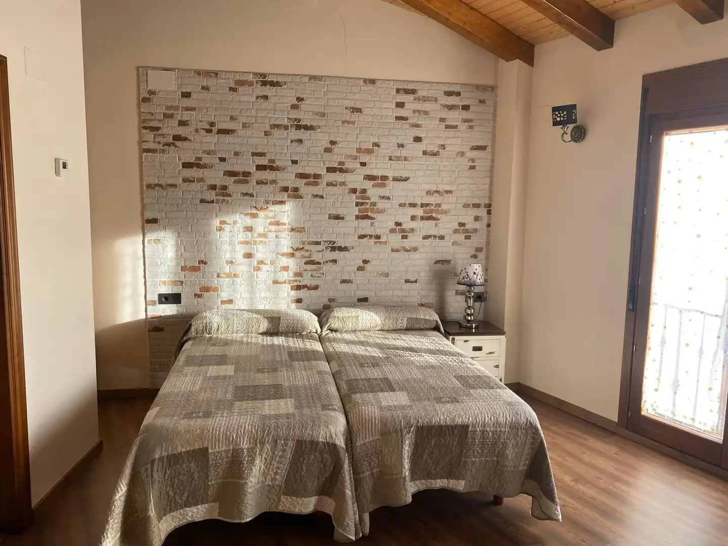 Habitación de Edificio en venta en Anento