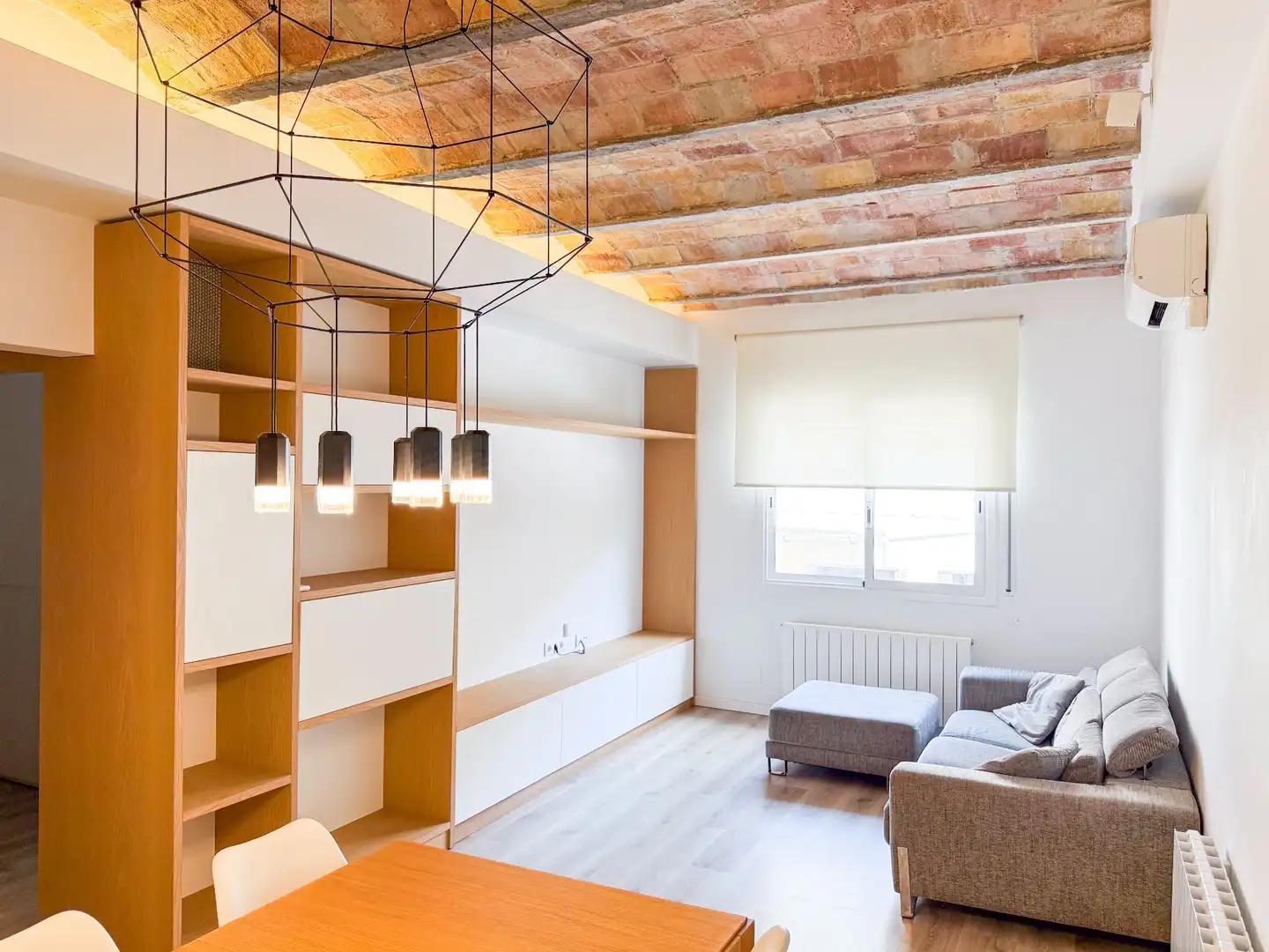 Sala de estar de Piso en venta en Barcelona con Aire acondicionado, Calefacción y Amueblado