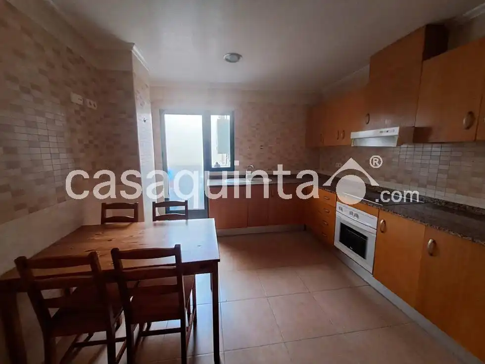 Appartamento con ascensore in affitto a Calle Ntra. Sra. de Monserrate, imagen 8