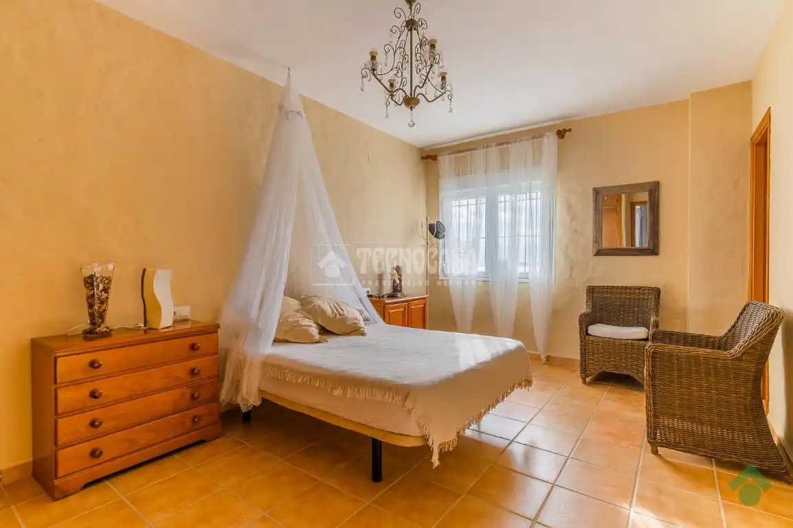 Dormitori de Casa o xalet en venda en Conil de la Frontera amb Terrassa i Balcó
