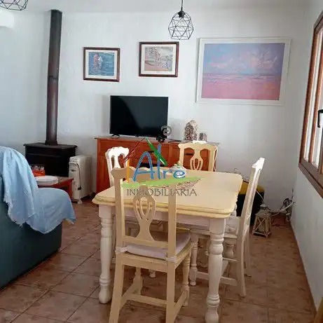 Esszimmer von Einfamilien-Reihenhaus zur Miete in Almonte mit Klimaanlage und Terrasse