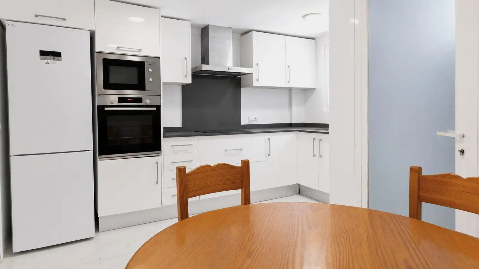 Cuina de Apartament en venda en Pollença amb Aire condicionat, Calefacció i Jardí privat