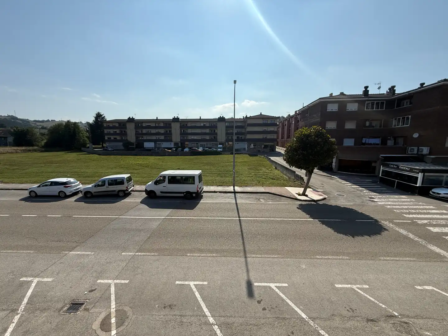 Aparcament de Casa o xalet en venda en Corvera de Asturias amb Calefacció, Jardí privat i Parquet
