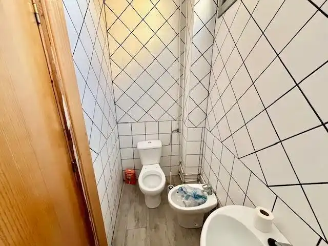 Business premises to rent in Calle JARDINES DE LA ALHAMBRA, imagen 12