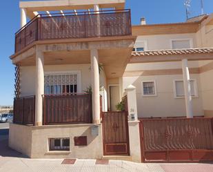 Vista exterior de Casa o xalet en venda en Las Torres de Cotillas amb Aire condicionat, Terrassa i Balcó