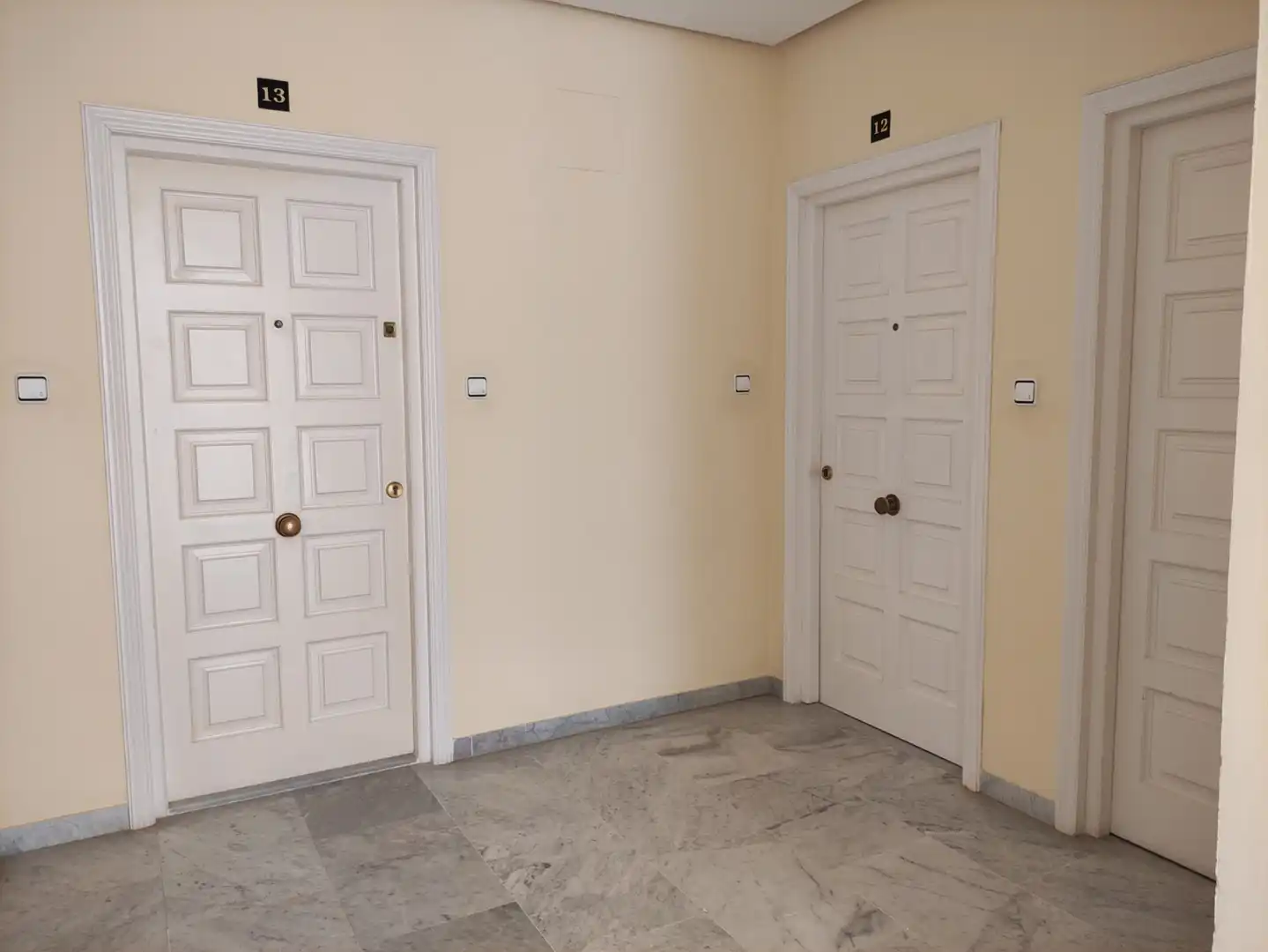 Flat for rent in Calle Hermano Fermín, Centro - Calzada - Cabo Noval
