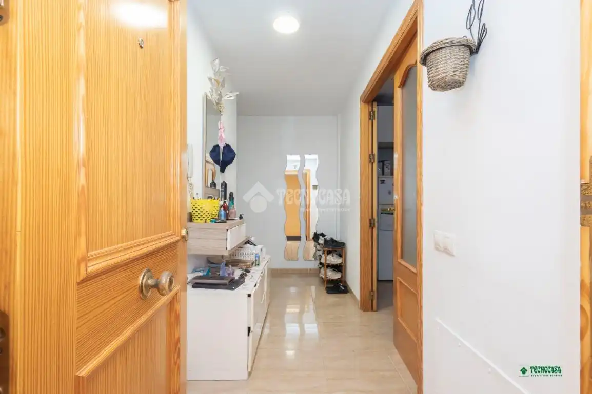 Piso en venta en Almería con Aire acondicionado