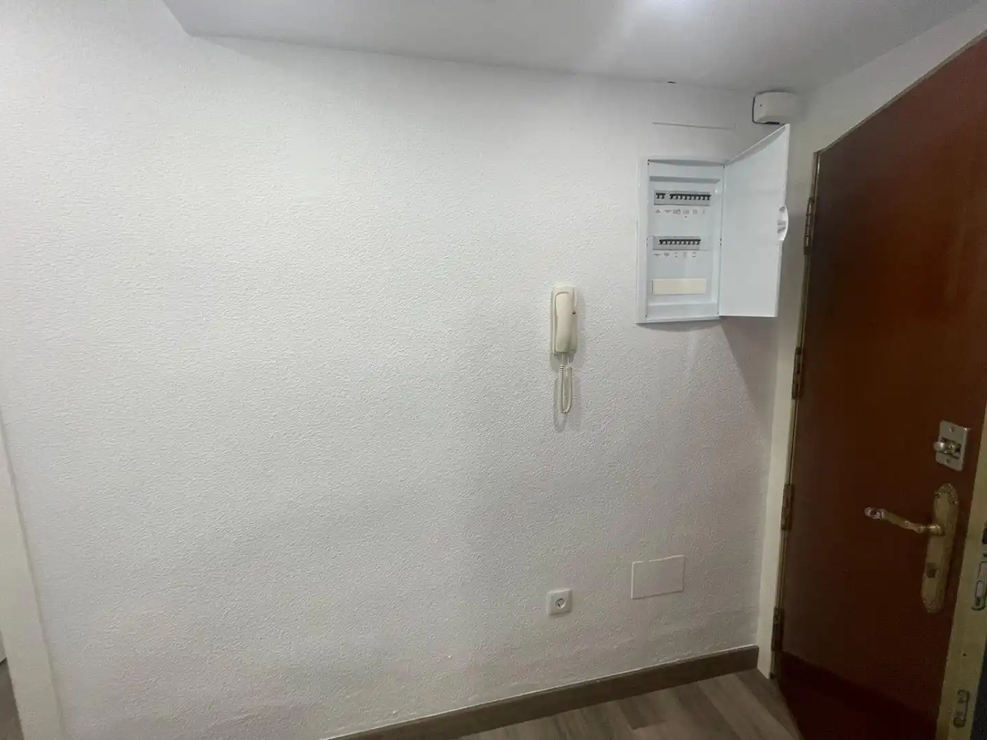Flat for share in Cartagena  with Air Conditioner, Heating and Furnished