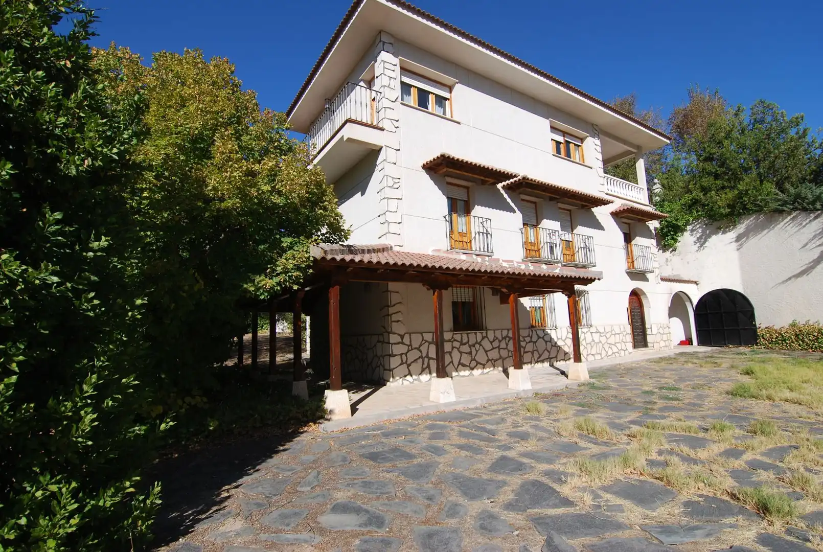 Exterior view of Houses for sale in Chinchón  with Air Conditioner and Heating