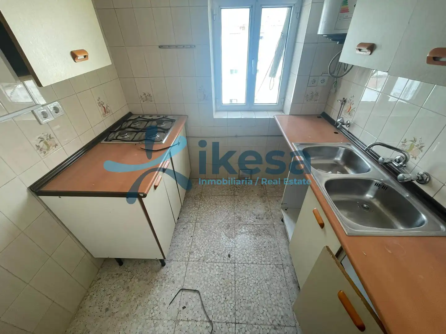 Kitchen of Flat for sale in Sevilla
