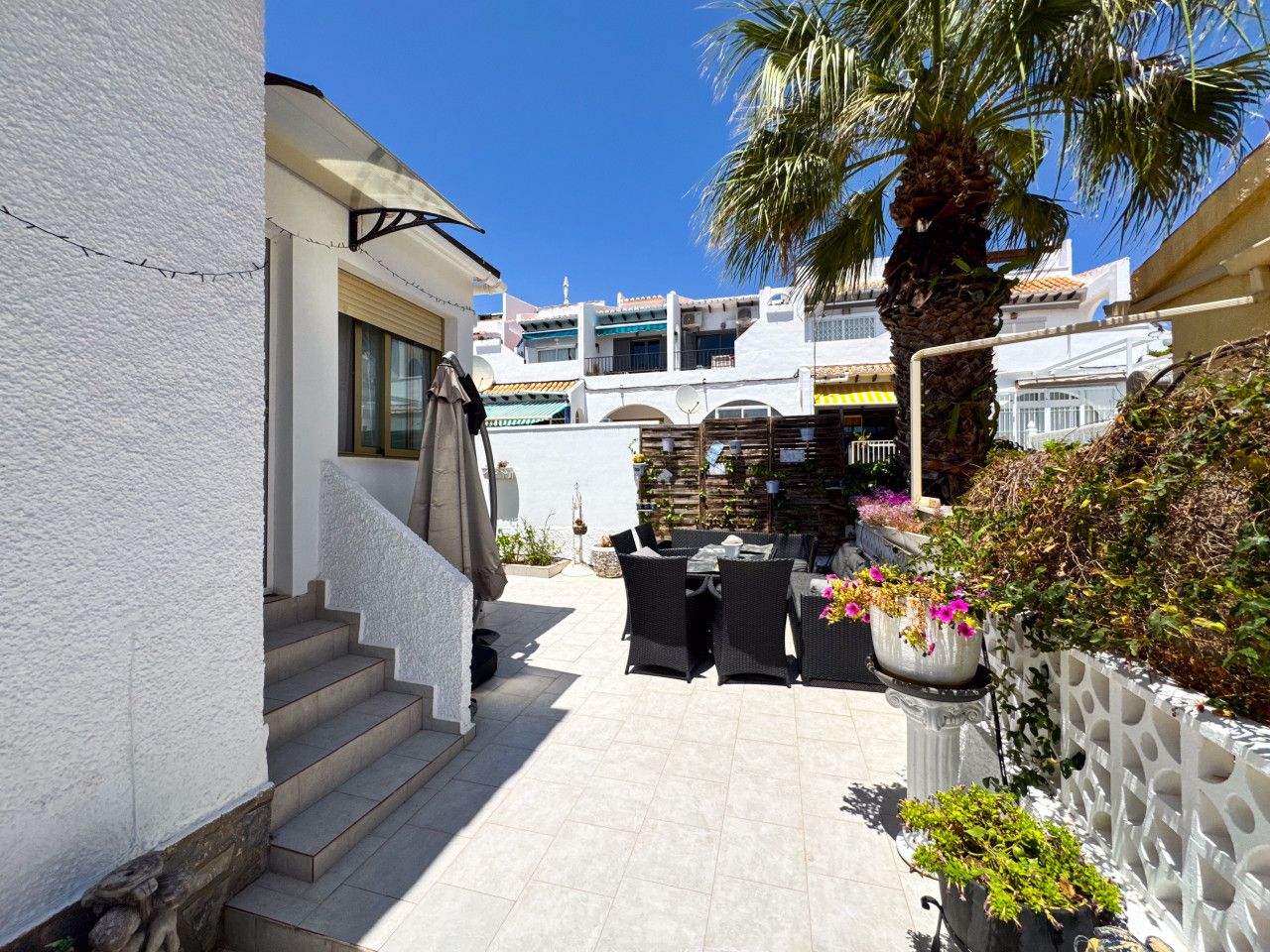Terrace of House or chalet for sale in Rojales  with Air Conditioner, Heating and Private garden