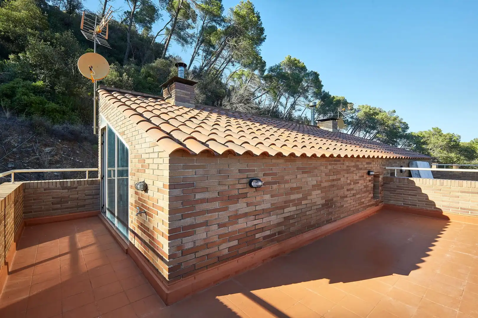 Terrassa de Casa adosada en venda en Torrelles de Llobregat amb Calefacció, Jardí privat i Terrassa