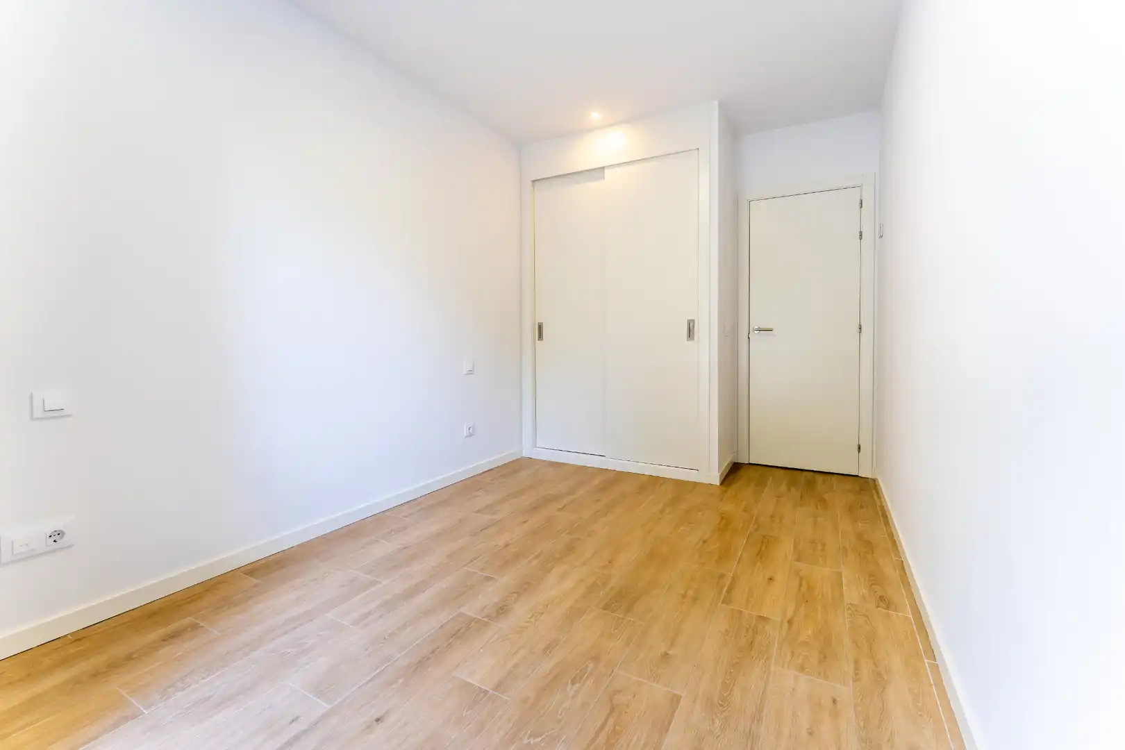 Wohnung zur Miete in Calle de Juan Ignacio Luca de Tena, 28, Salvador