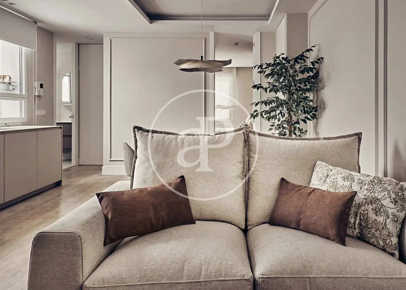 Flat with lift for sale in C. de Padilla, imagen 2