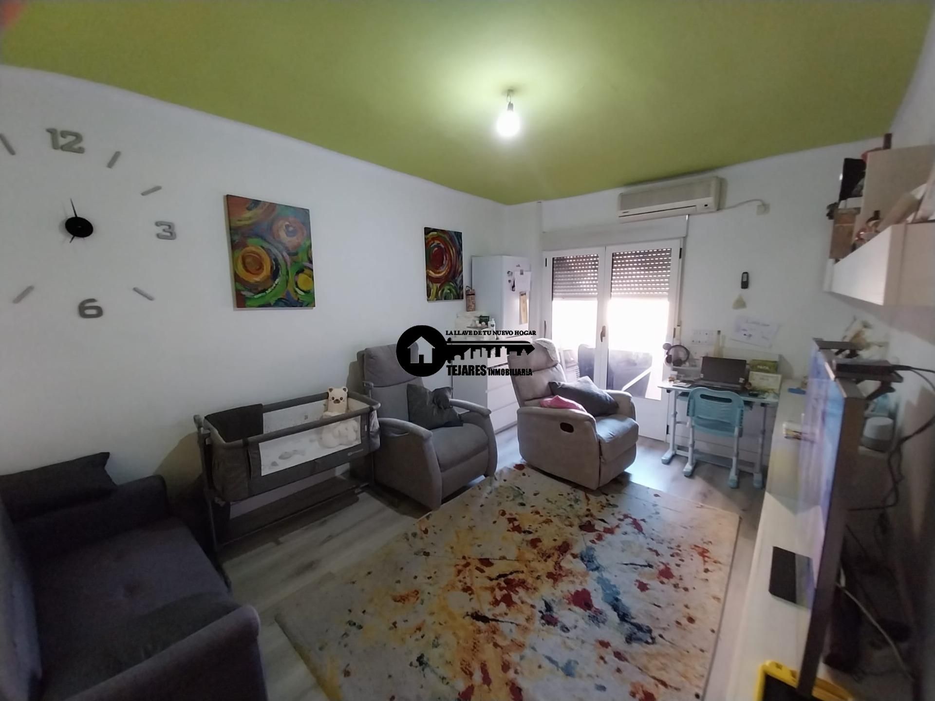 Sala d'estar de Pis en venda en  Albacete Capital amb Aire condicionat, Calefacció i Balcó