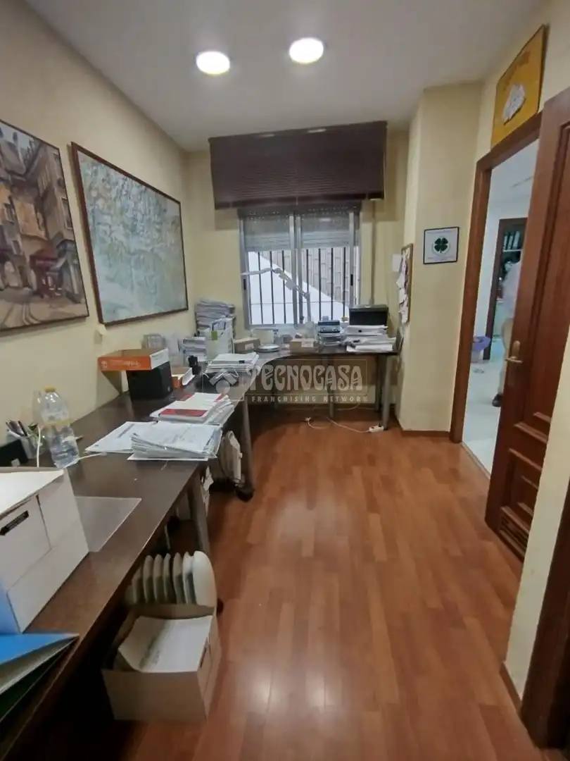 Local comercial en venda a Centro, imagen 6