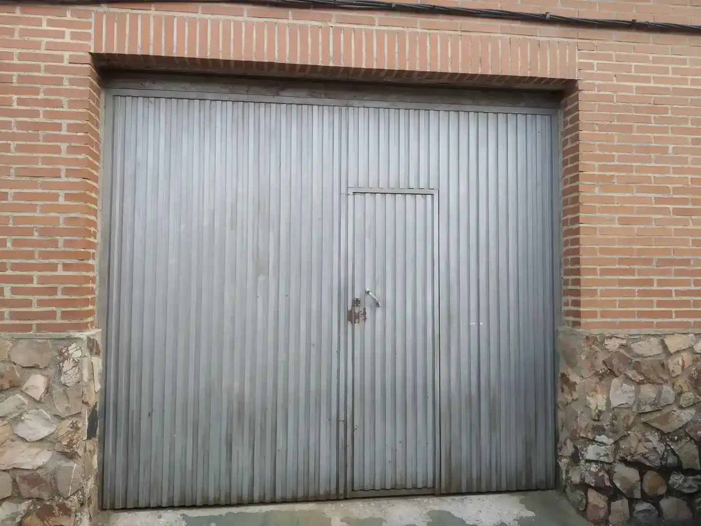 Vista exterior de Garaje en venta en Helechosa de los Montes