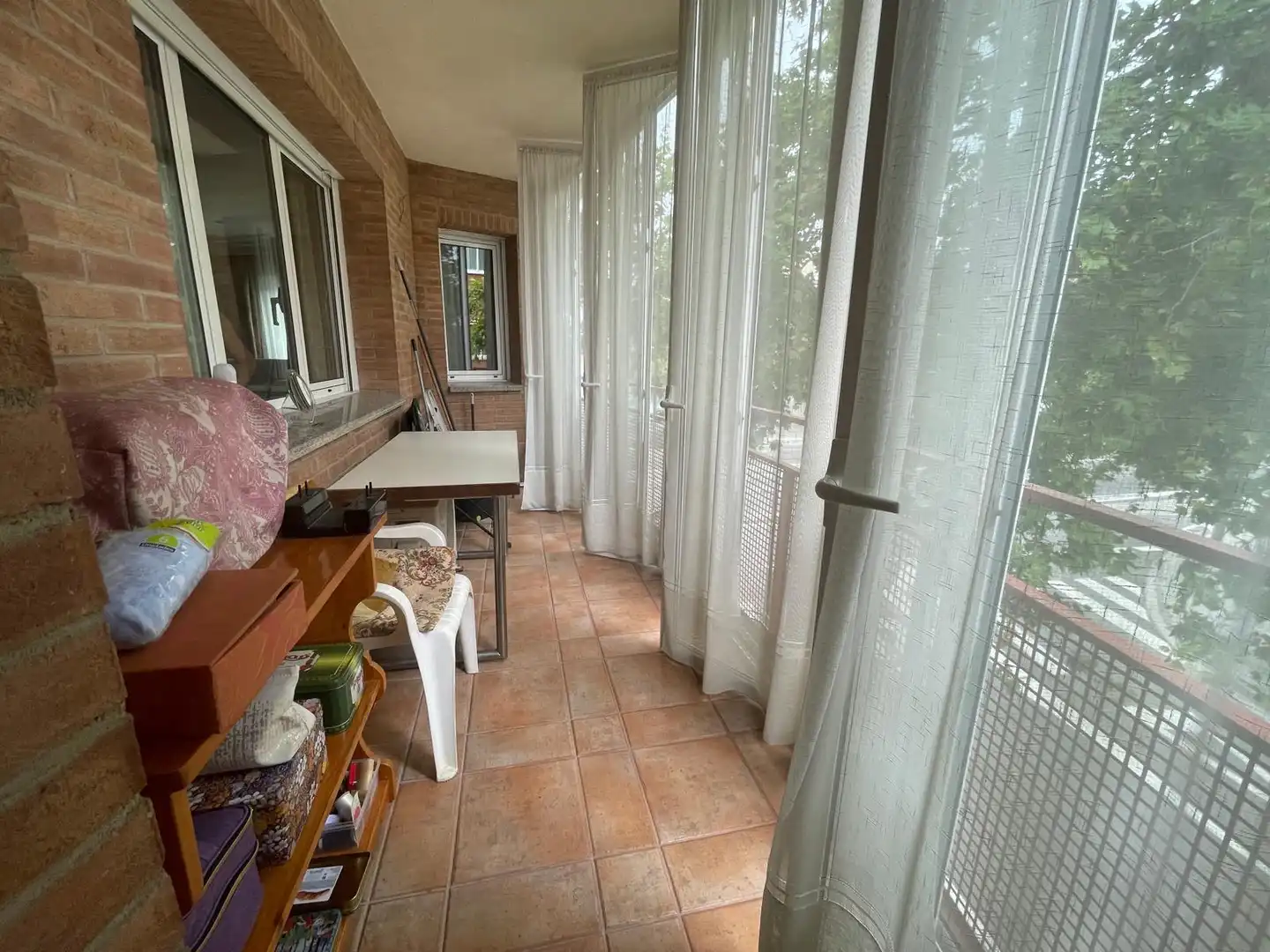 Terrasse von Einfamilien-Reihenhaus zum Verkauf in Reus mit Klimaanlage, Heizung und Abstellraum
