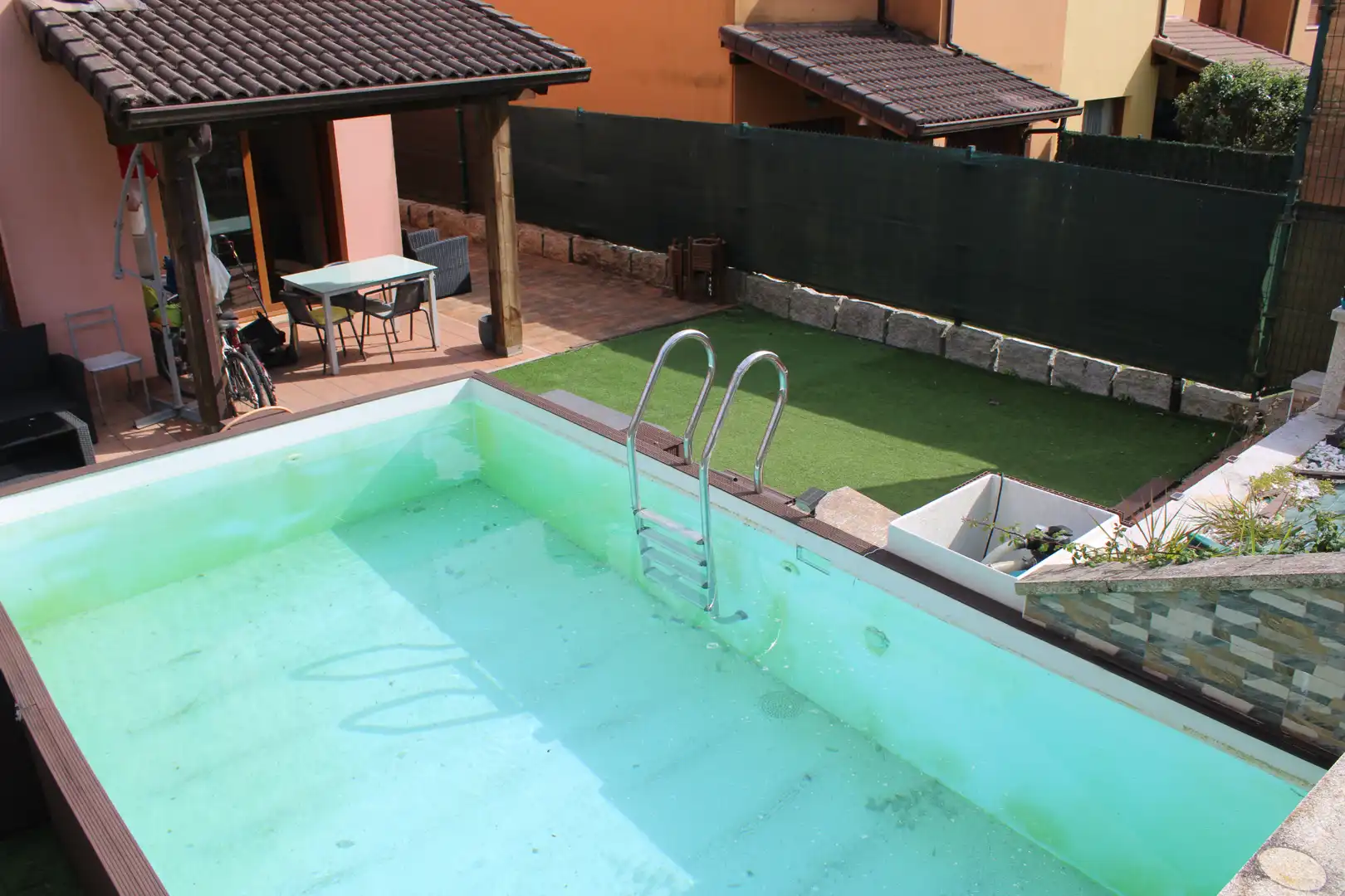 Piscina de Casa adosada en venta en Miño con Calefacción, Jardín privado y Piscina