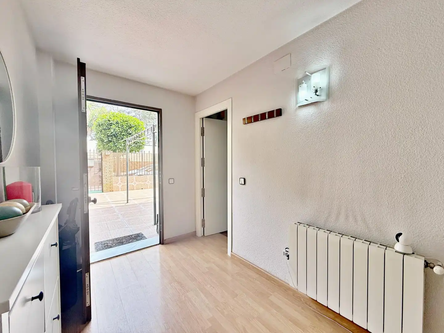 Casa adosada en venta en Paterna con Aire acondicionado, Jardín privado y Trastero