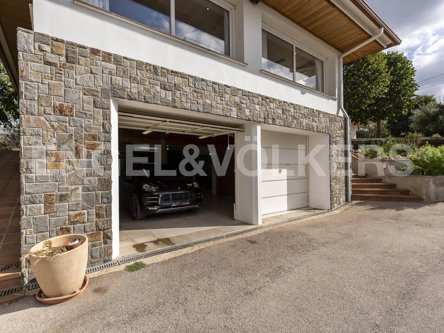 Parking of Country homes for sale in Caldes de Montbui  with Air Conditioner, Heating and Private garden