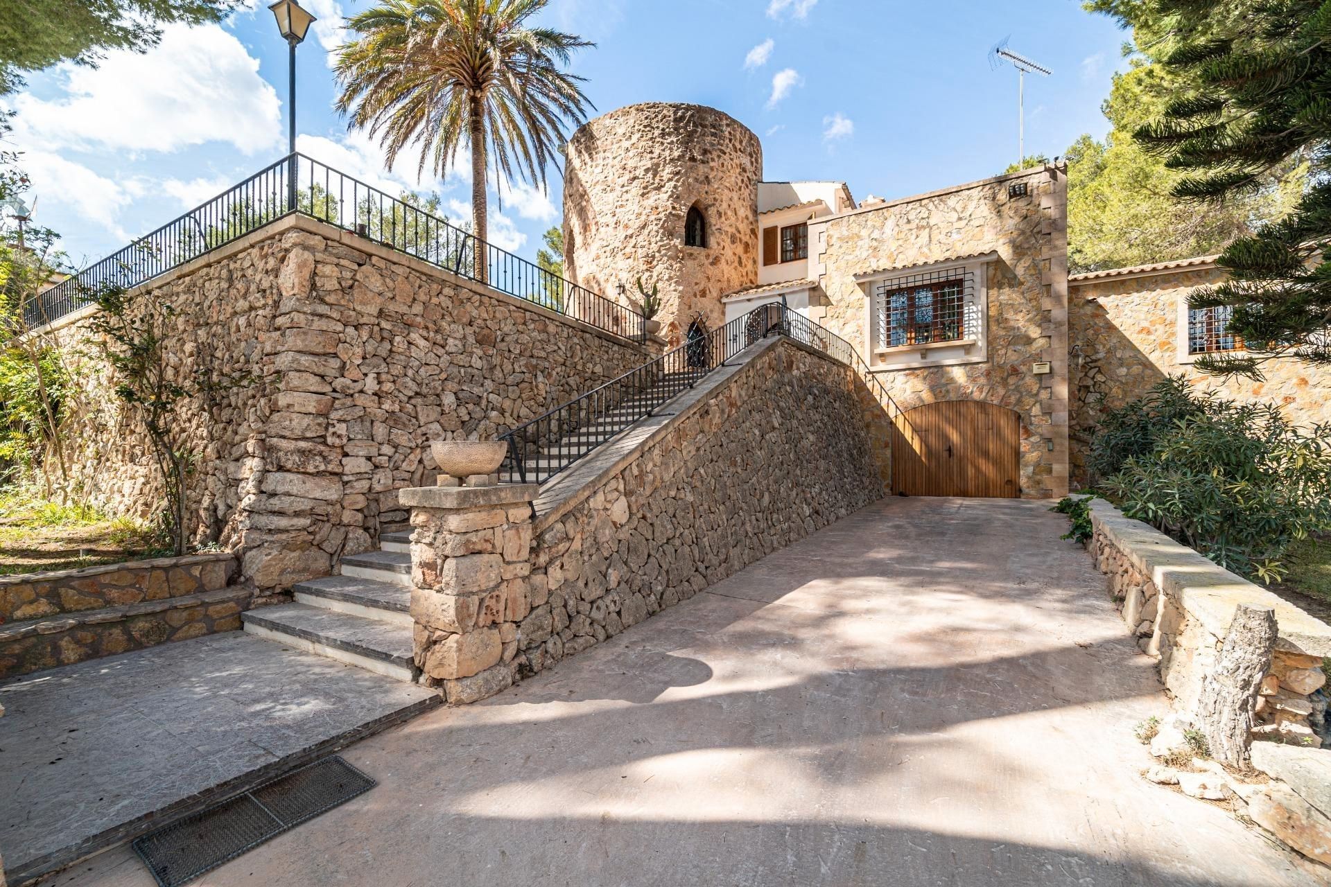 Exterior view of House or chalet for sale in Felanitx  with Air Conditioner, Heating and Private garden