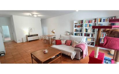 Living room of Flat for sale in Santa Coloma de Gramenet  with Air Conditioner