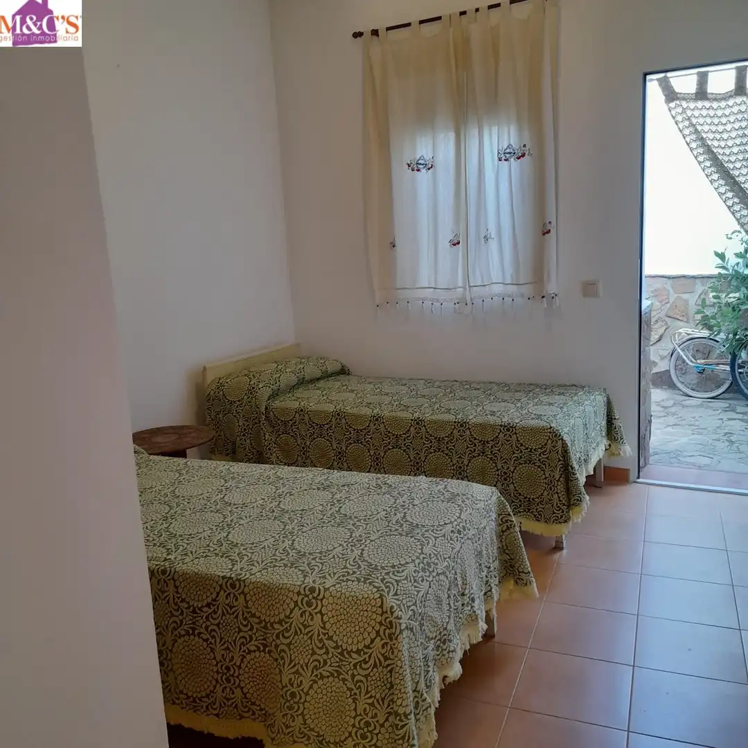 Dormitori de Casa adosada en venda en Mestanza amb Terrassa i Traster