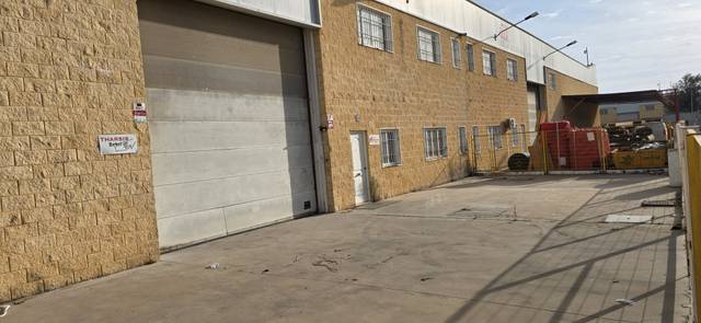 Nave industrial en Alquiler en Calle Sudáfrica, 77B en San Telmo - Federico Mayo - El Porta