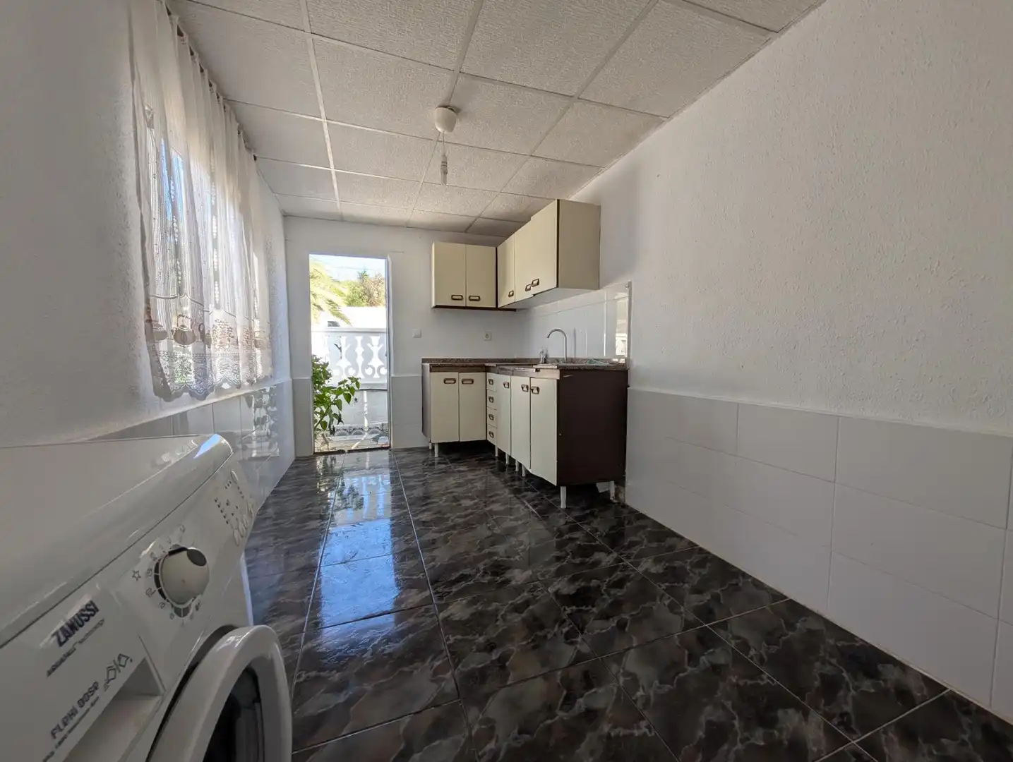 Cocina de Casa o chalet en venta en Aspe con Aire acondicionado y Piscina