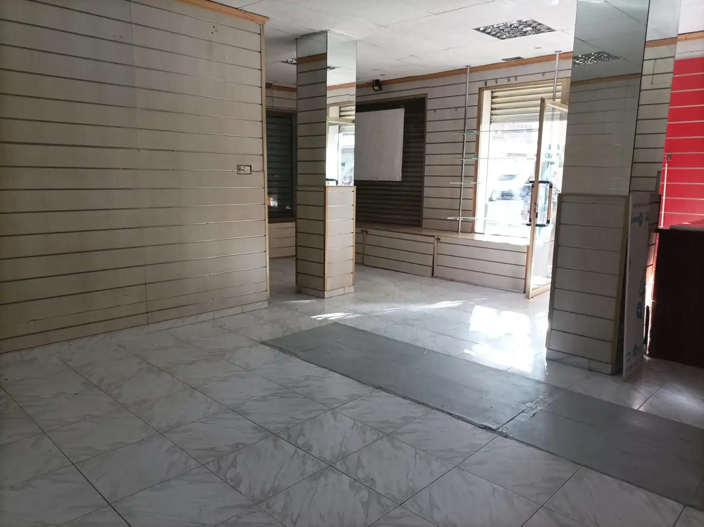 Commercial properties for rent in Granada  with Air Conditioner