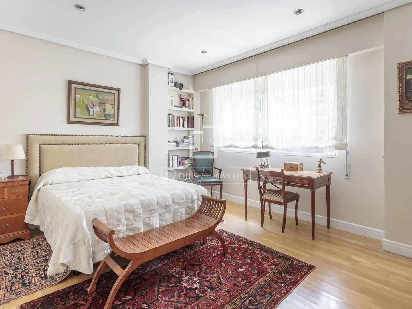 Dormitori de Casa o xalet en venda en Madrid amb Aire condicionat, Calefacció i Moblat