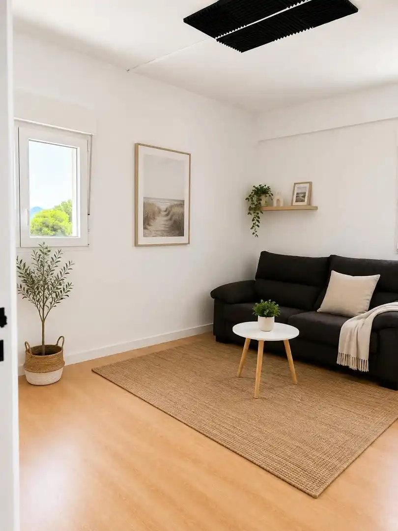 Sala d'estar de Pis de lloguer en Dénia amb Parquet, Moblat i Balcó