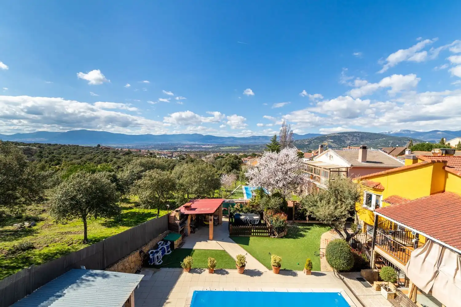 Casa o xalet en venda a Calle de la Perdiz, 252, Fontenebro - Altavista
