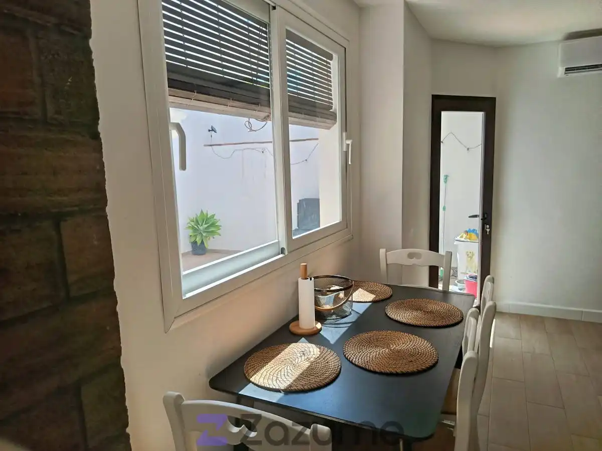 Comedor de Piso de alquiler en Pizarra con Aire acondicionado, Calefacción y Jardín privado