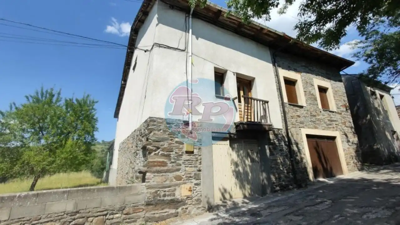 Maison rustique avec jardin à vendre à Área Rural Sur