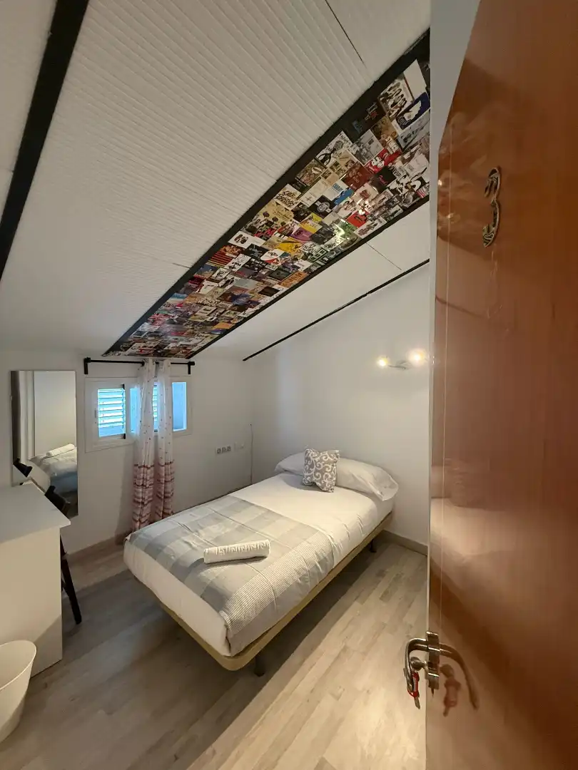 Room in Calle Alcalde Ronquillo, 20, Martiricos - La Roca - La Rosaleda