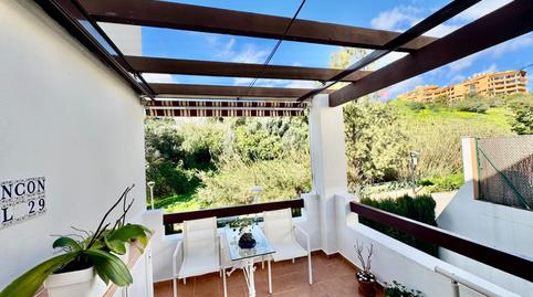 Foto 2 de Apartamento en venta en Calle Agustína de Aragón, 3, Los Pacos, Fuengirola