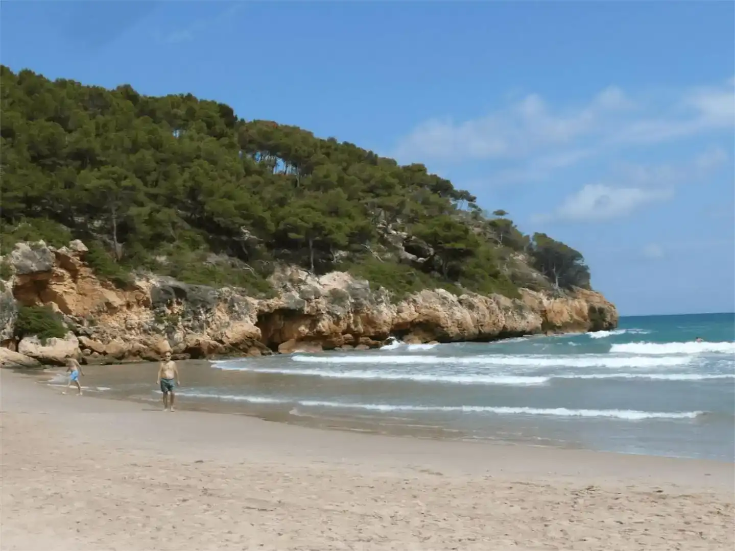 Vista exterior de Pis en venda en Tarragona amb Aire condicionat, Jardí privat i Piscina