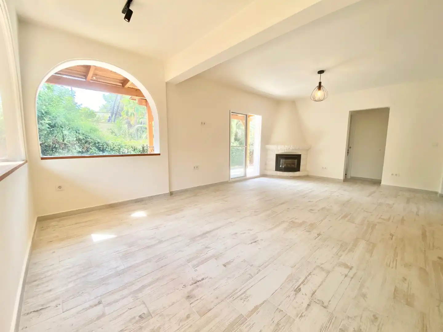 Sala de estar de Casa o chalet de alquiler en L'Alfàs del Pi con Aire acondicionado, Calefacción y Jardín privado