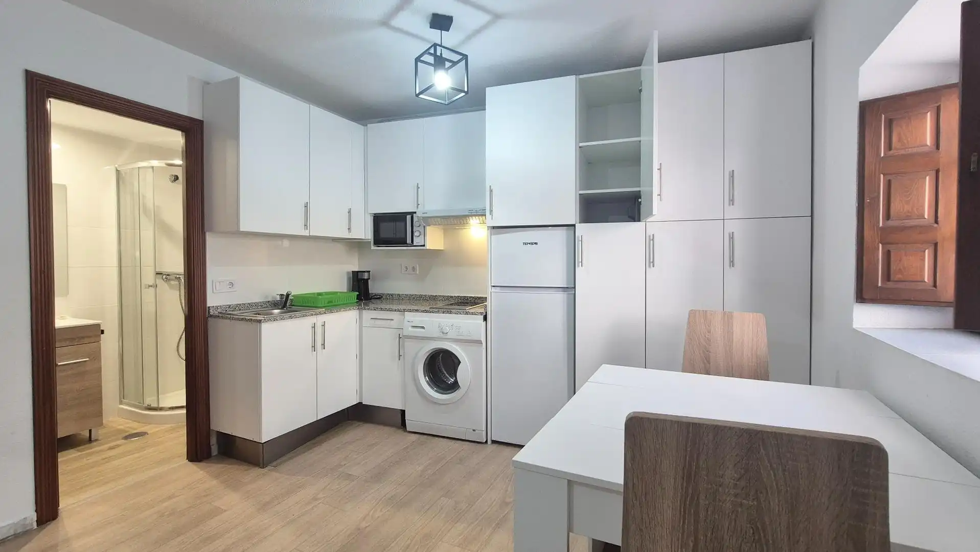 Kitchen of Study for rent in Salamanca  with Heating, Furnished and Balcony