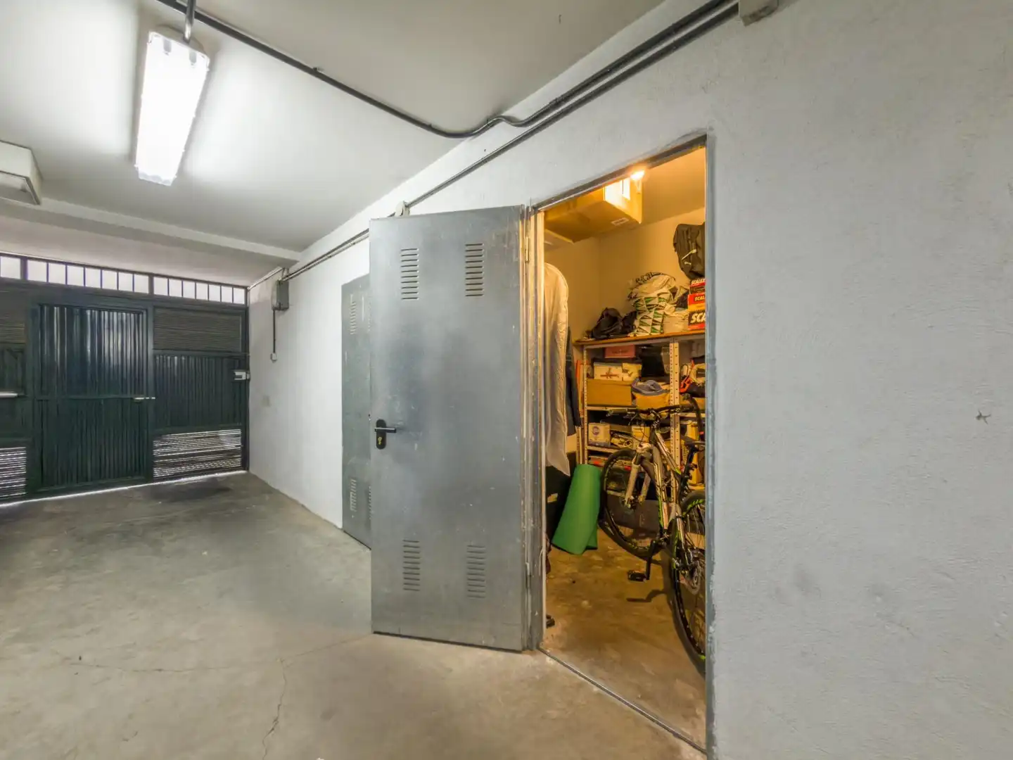Flat for sale in Churriana de la Vega  with Air Conditioner, Heating and Terrace