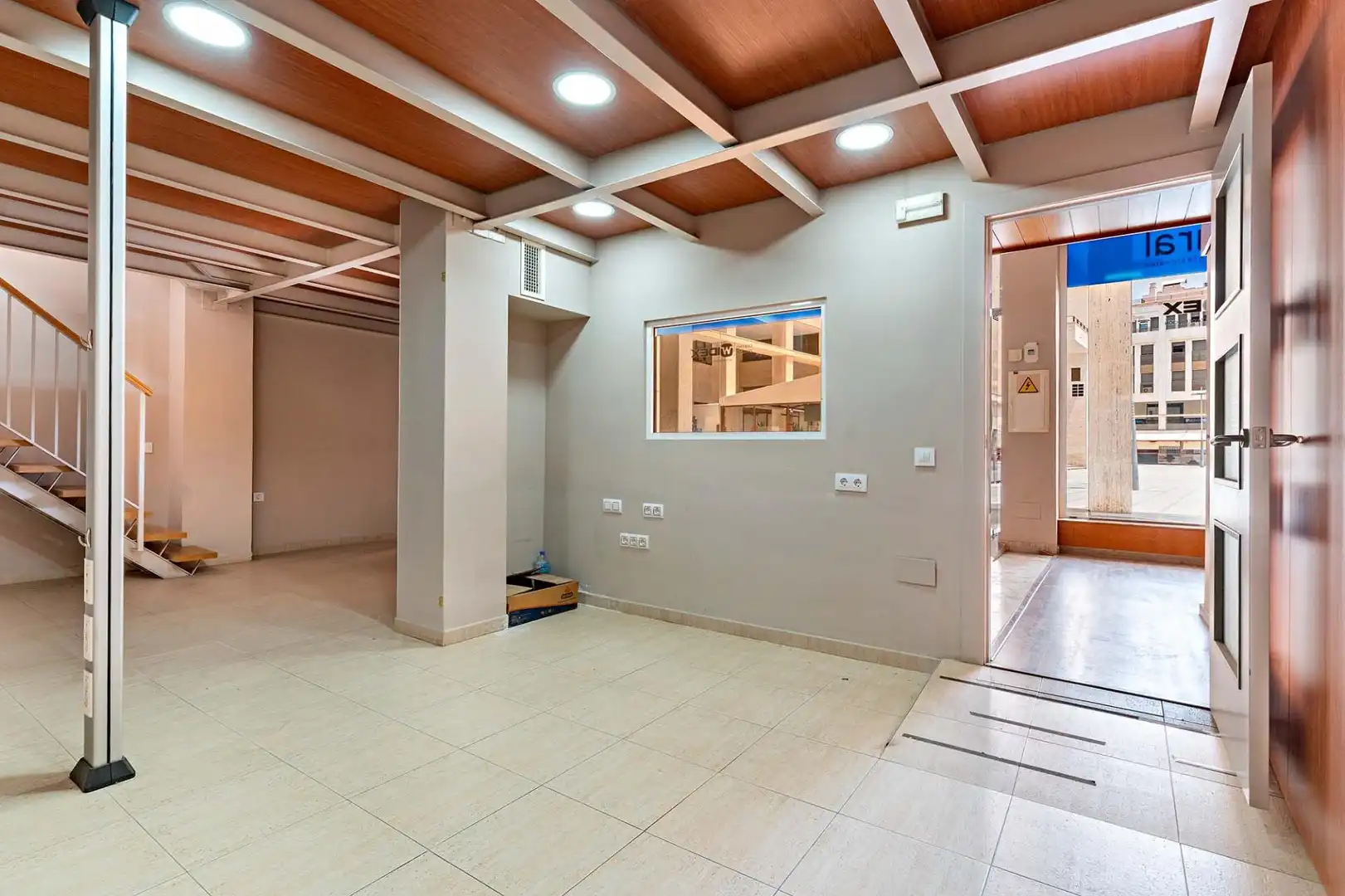 Local comercial en venda a Plaza Mayor, imagen 9
