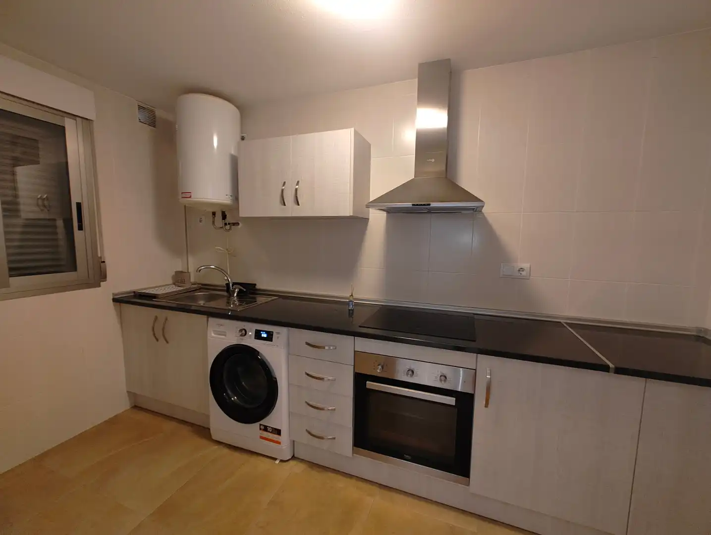 Kitchen of Apartments for sale in Las Torres de Cotillas  with Air Conditioner, Heating and Storage room