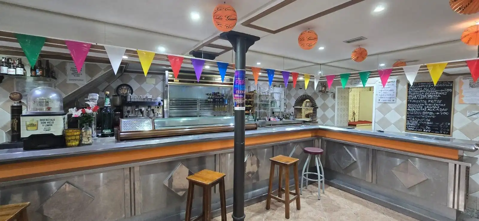 Edificio en venta en Valle de Abdalajís