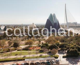 Exterior view of Flat to rent in  Valencia Capital  with Air Conditioner, Heating and Terrace